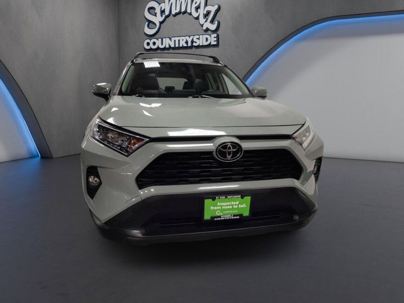 Used 2020 Toyota RAV4 XLE Premium AWD w/SunroofImage 2