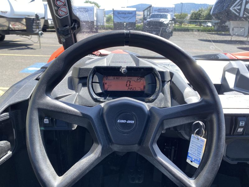 Used 2022 Can-Am MAVERICK SPORT 1000 Image 16