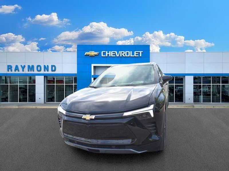 New 2026 Chevrolet Blazer EV LTImage 8