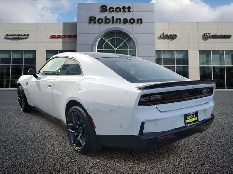 New 2026 Dodge Charger Scat Pack 2-door Awd