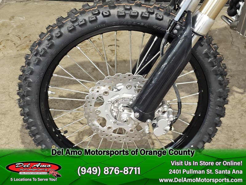 2025 Kawasaki KLX 300R Image 18