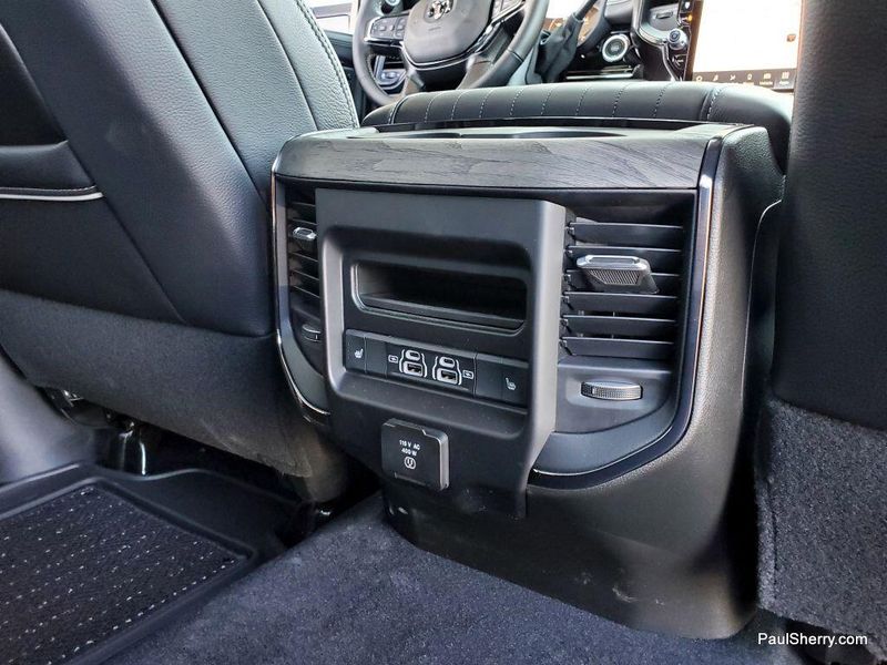 New 2025 RAM 2500 Limited Crew Cab 4x4 6