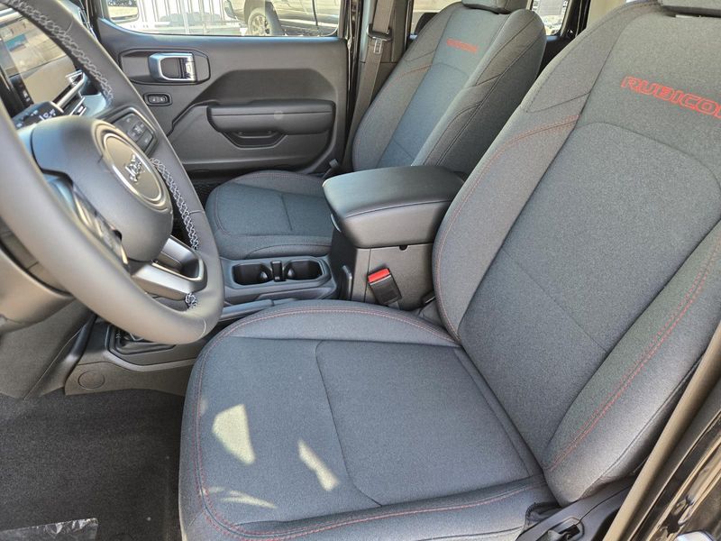 New 2026 Jeep Wrangler 4-door Rubicon