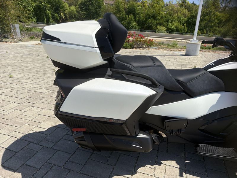 New 2026 Can-Am SPYDER RT SEA-TO-SKY (SE6) Image 21