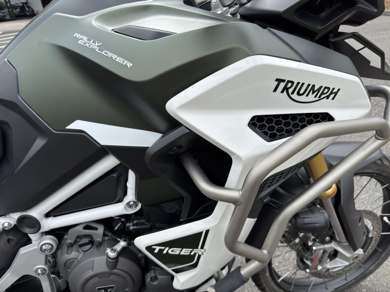 2023 Triumph Tiger 1200 Rally Explorer - MATTE KHAKI GREEN 