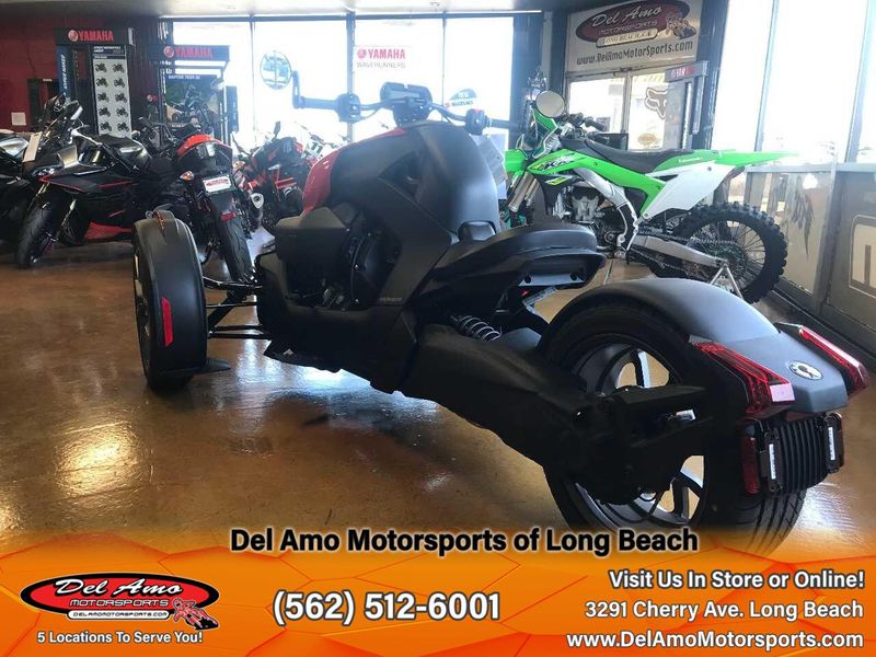 2023 Can-Am F1PC  in a BLACK/ CUSTOM exterior color. Del Amo Motorsports of Long Beach (562) 362-3160 delamomotorsports.com 