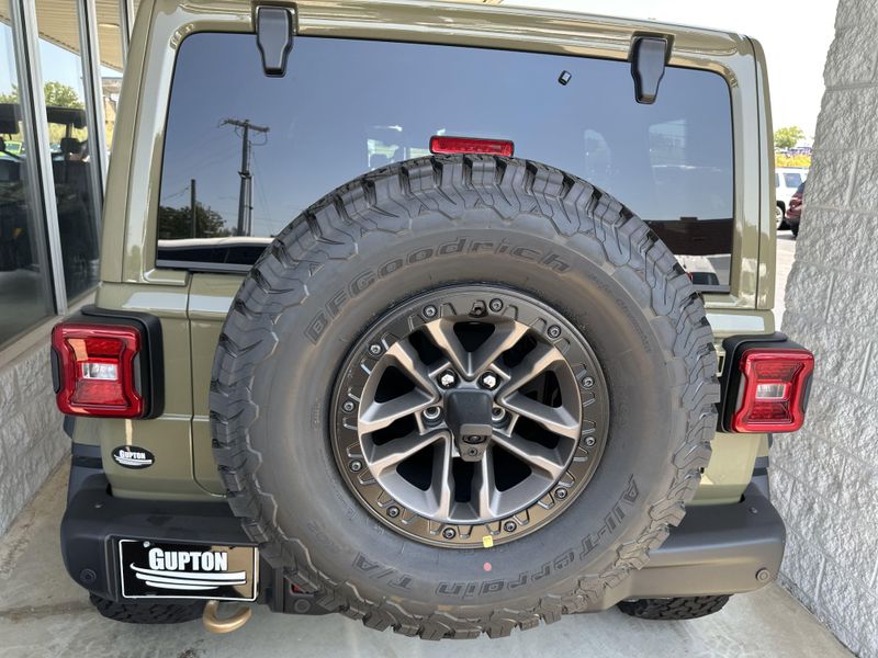 New 2025 Jeep Wrangler 4-door Rubicon 392Image 7