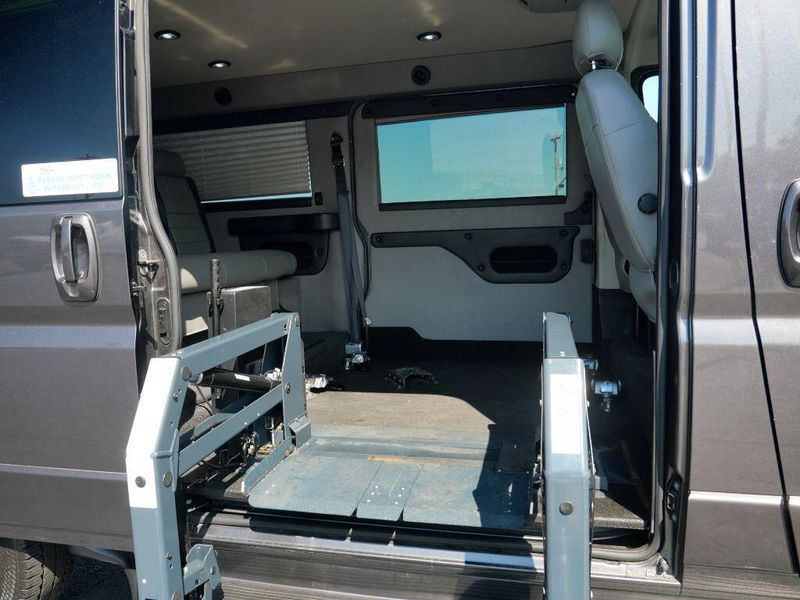 2017 RAM ProMaster 1500 Low RoofImage 41