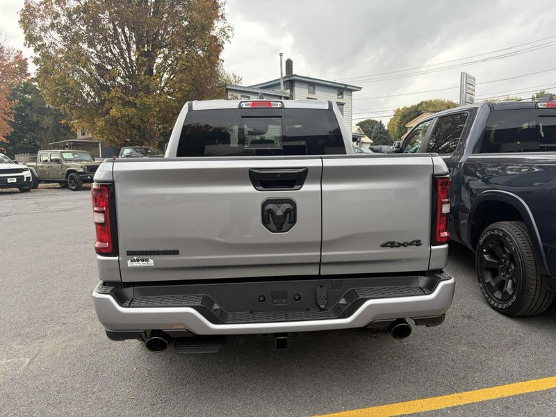 New 2026 RAM 1500 Big Horn Crew Cab 4x4 5'7' Box