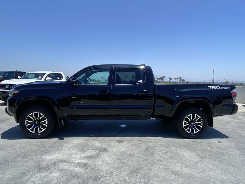Used 2022 Toyota Tacoma TRD SportImage 7