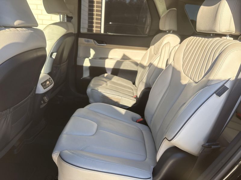 Used 2023 Hyundai Palisade LimitedImage 18