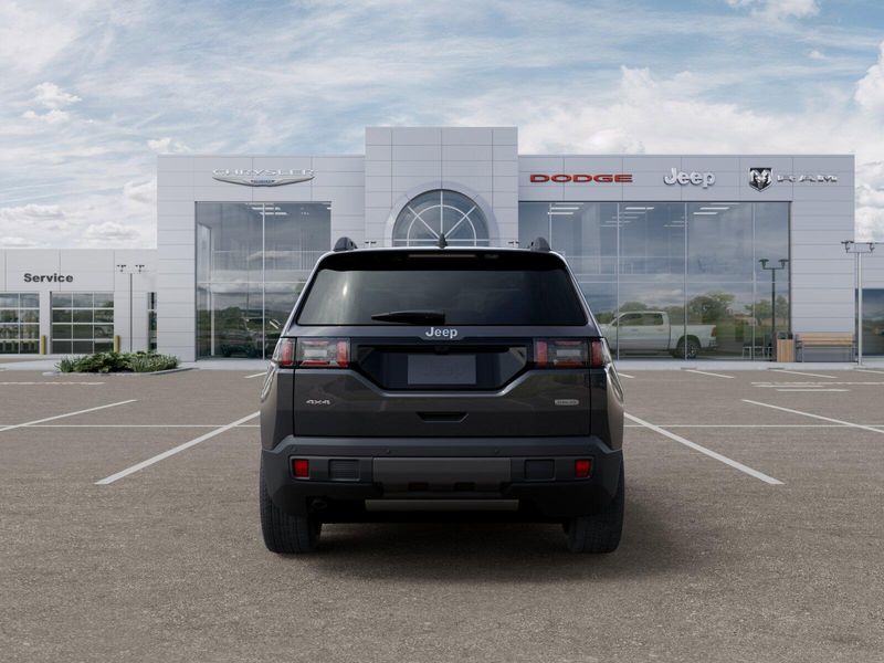 New 2026 Jeep Cherokee Overland 4x4Image 7