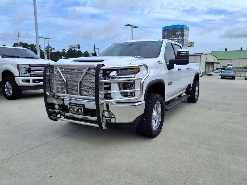 Used 2020 Chevrolet Silverado 2500HD LTZImage 2