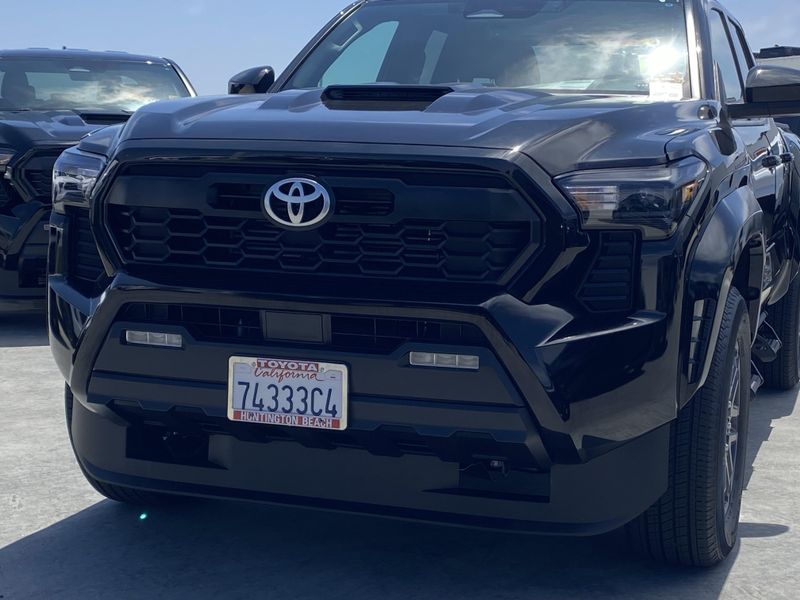 Used 2024 Toyota Tacoma TRD SportImage 7