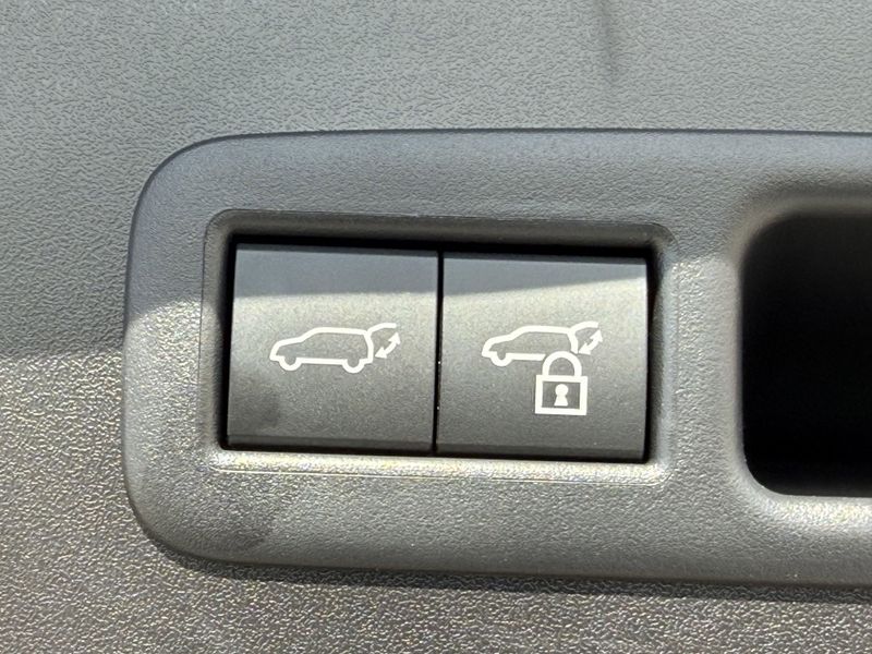 New 2026 Lexus UX 300hImage 14