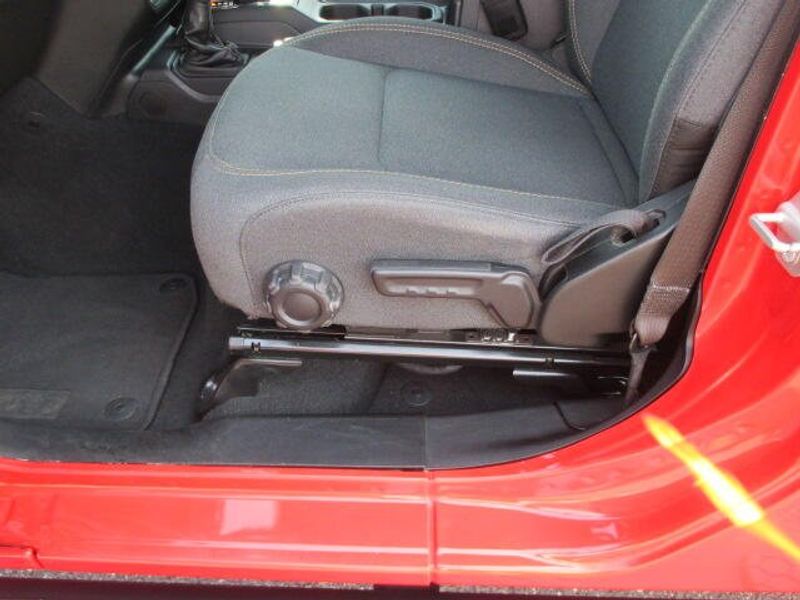Used 2024 Jeep Wrangler Sport SImage 17