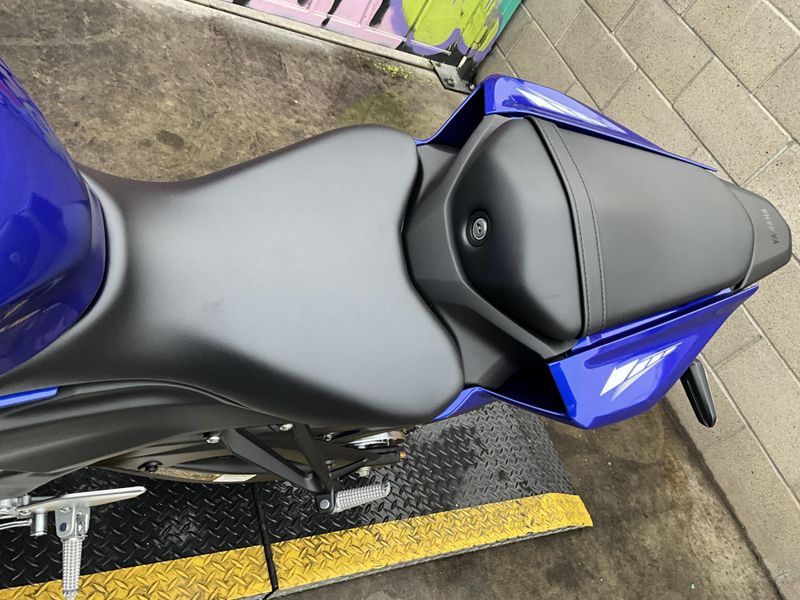 New 2026 Yamaha YZF-R3 ABS Image 11