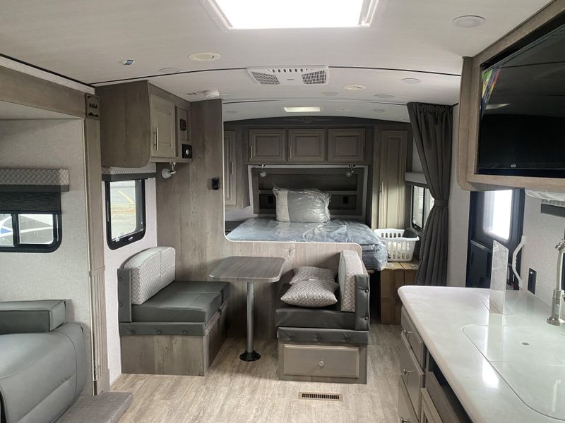 New 2025 NORTHWOOD MFG ARCTIC FOX 25R Image 9