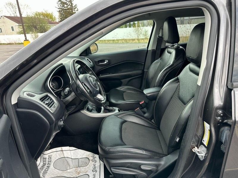2020 Jeep Compass LatitudeImage 17