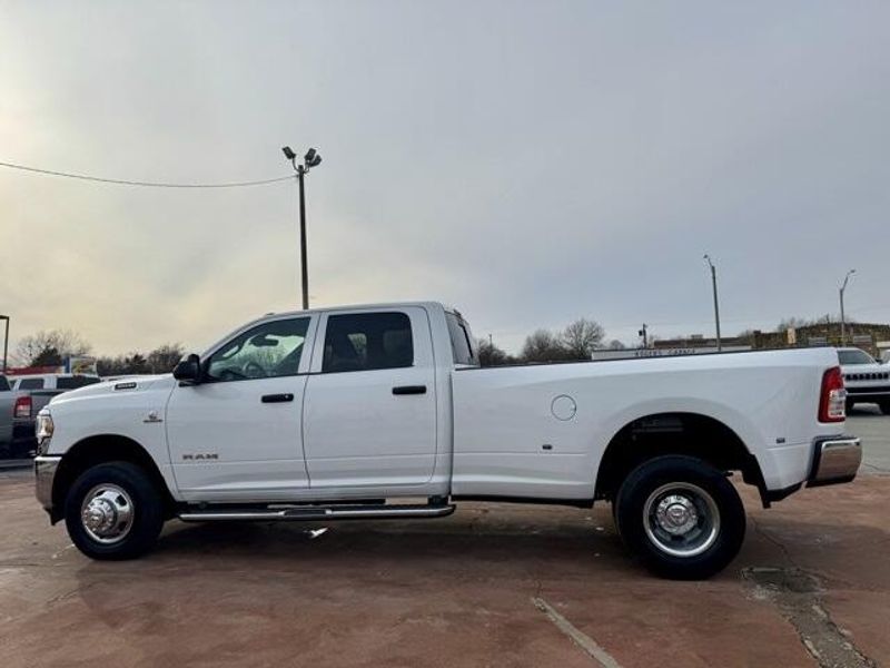 Used 2022 RAM 3500 TradesmanImage 9