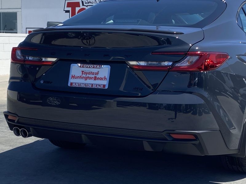 2025 Toyota Camry SEImage 4