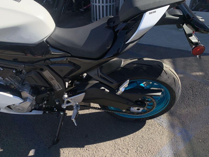 New 2025 CFMOTO 675SS Image 15