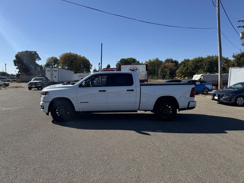 2025 RAM 1500 LimitedImage 5