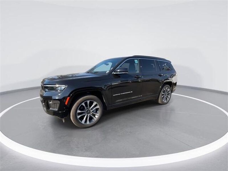 New 2024 Jeep Grand Cherokee L Overland 4x4Image 4