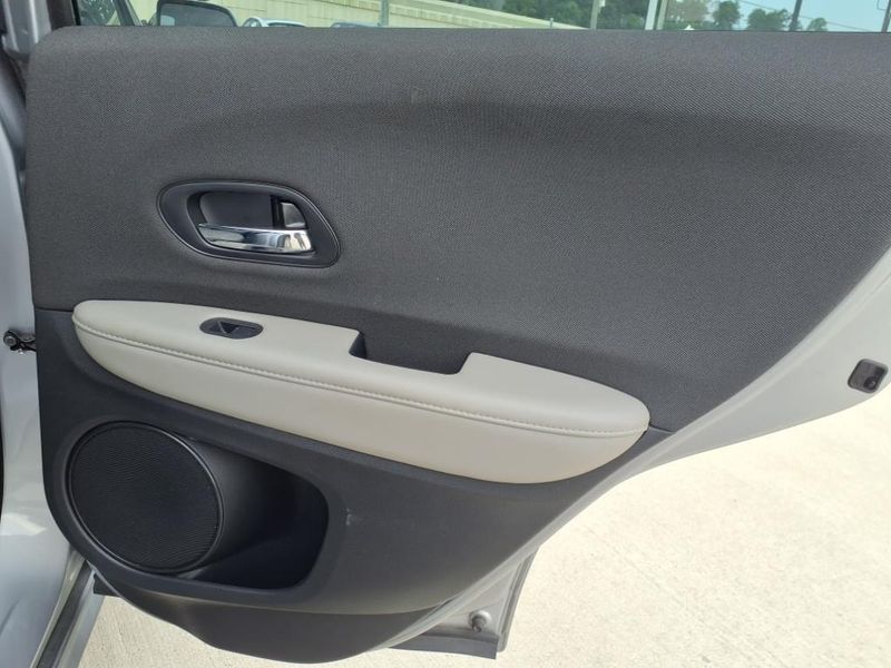 Used 2019 Honda HR-V LXImage 19