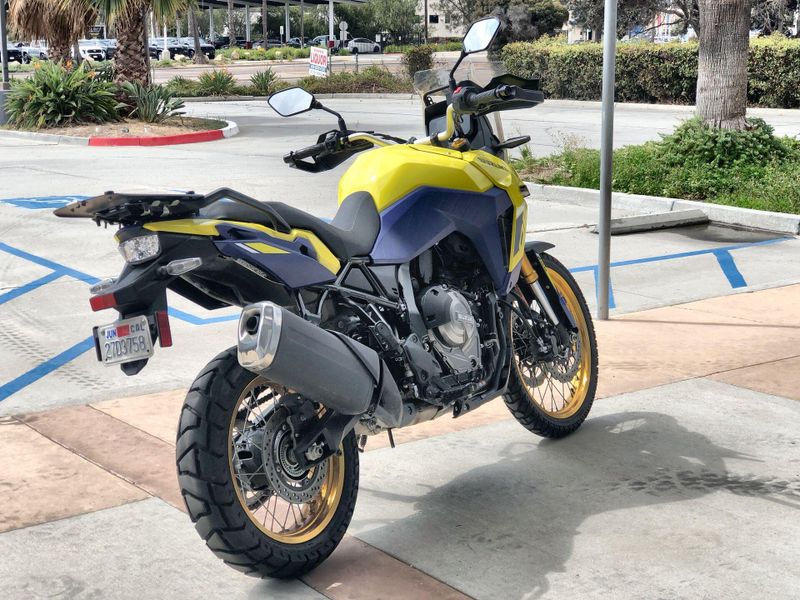 Used 2024 Suzuki V-STROM 800DE CA Image 17