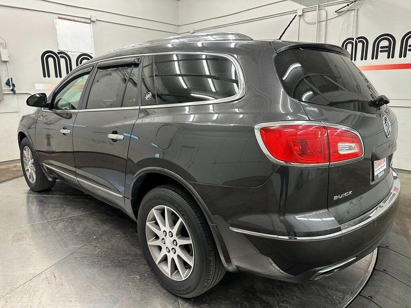 2015 Buick Enclave Leather GroupImage 13