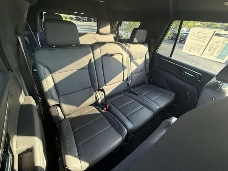 2025 Chevrolet Tahoe Z71 photo 6