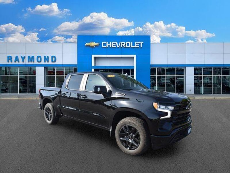 Used 2023 Chevrolet Silverado 1500 RSTImage 1