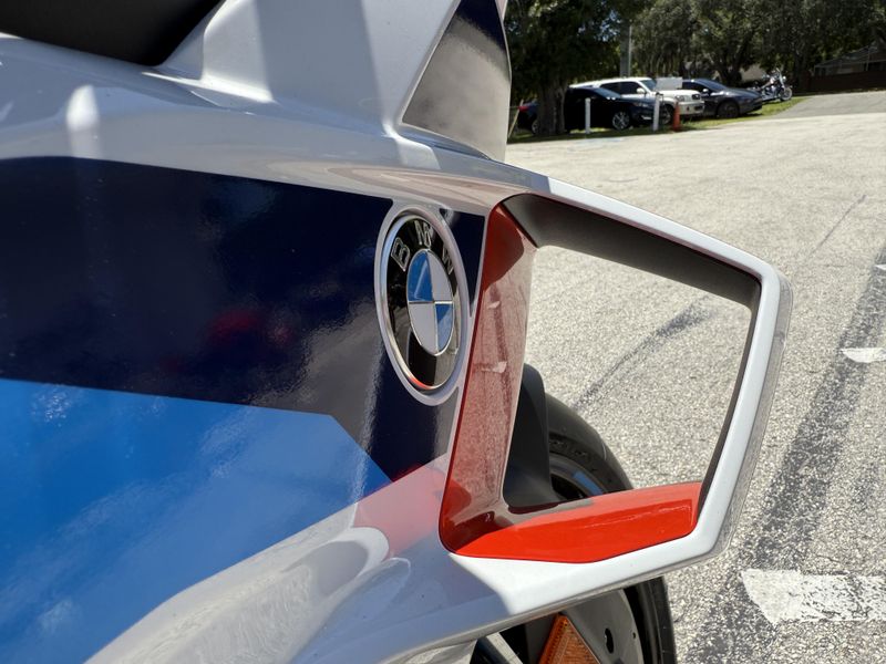 New 2025 BMW S 1000 RR 