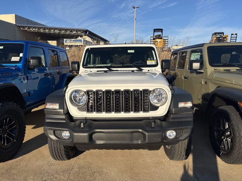 New 2026 Jeep Wrangler 4-door Sport SImage 2