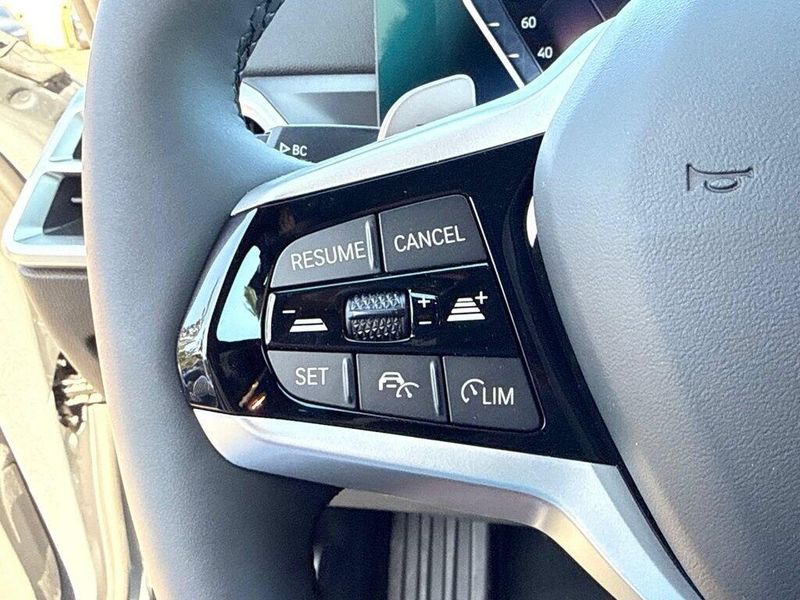 New 2026 BMW 3 Series 330i xDriveImage 21
