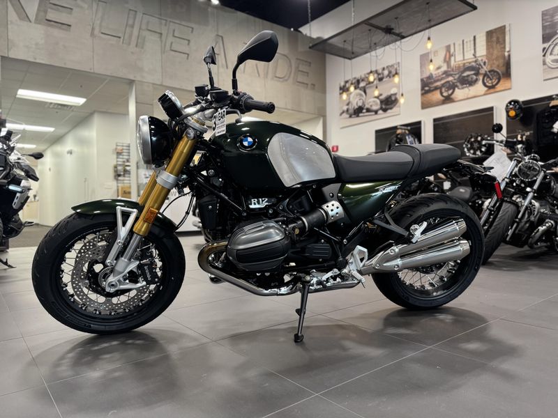 2025 BMW R 12 NINE TImage 3