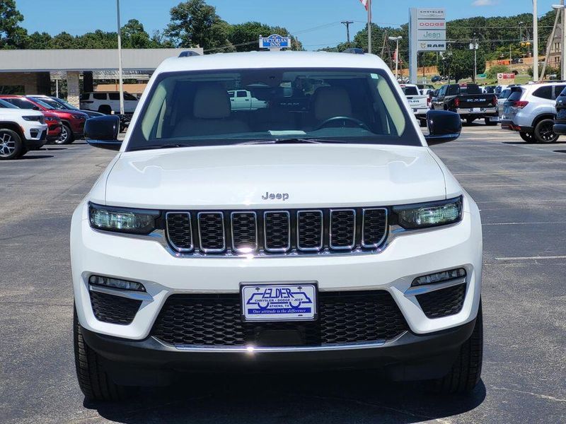 Used 2022 Jeep Grand Cherokee LimitedImage 2