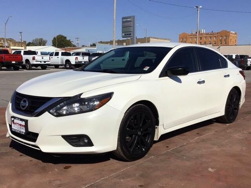 2017 Nissan Altima 2.5 SRImage 1