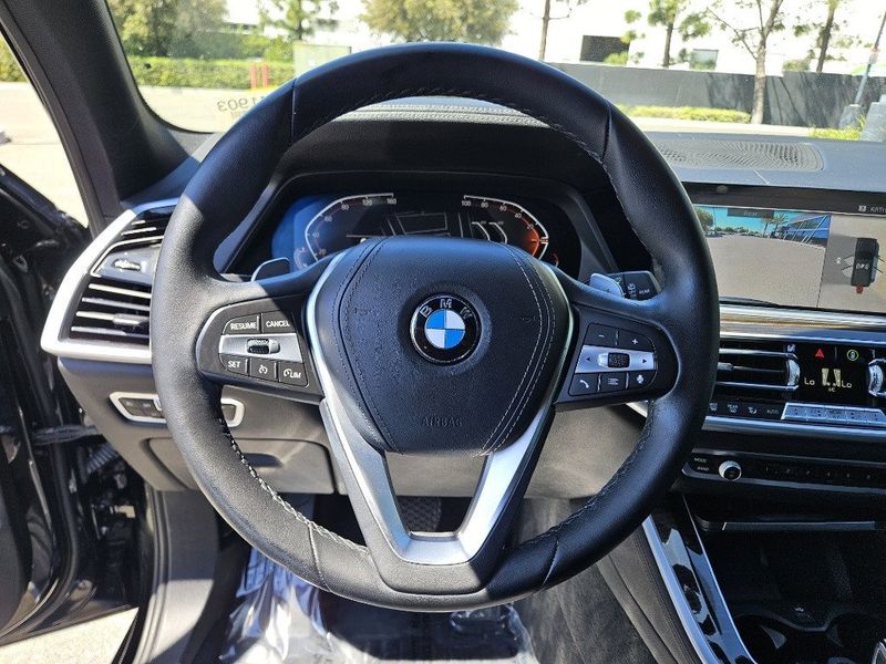 2021 BMW X5 sDrive40iImage 21