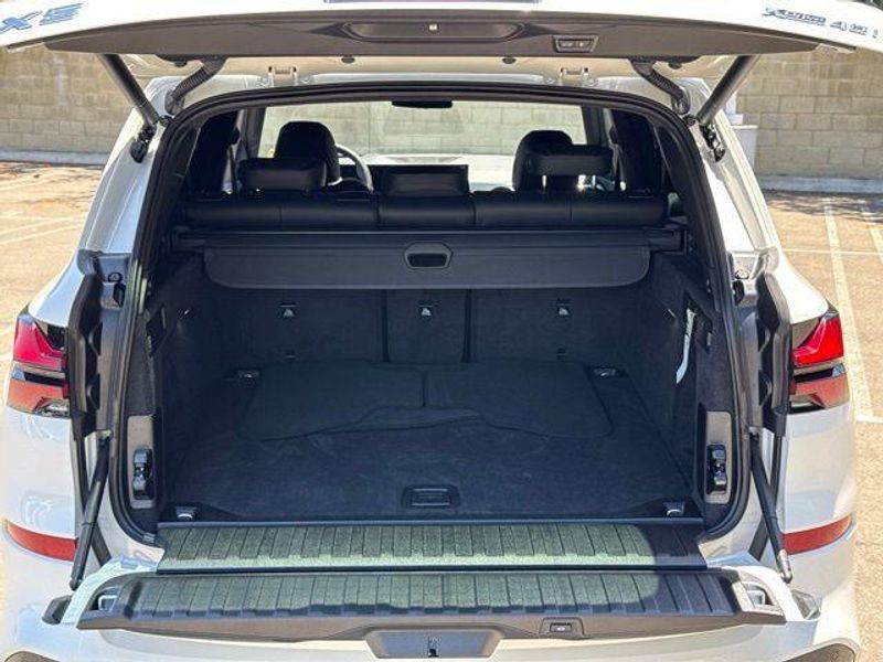Used 2024 BMW X5 xDrive40iImage 16
