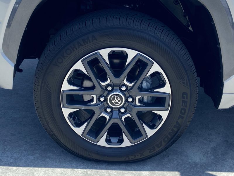 2024 Toyota Tundra LimitedImage 10