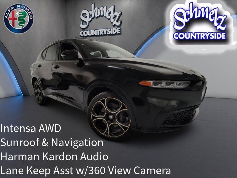 Used 2025 Alfa Romeo Tonale Intensa AWD w/SunroofImage 1