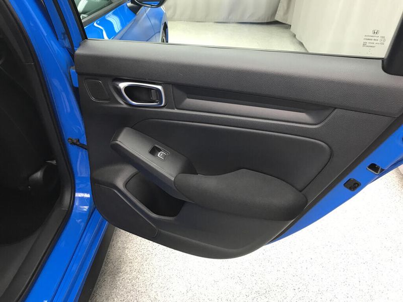 Used 2022 Honda Civic Hatchback SportImage 16