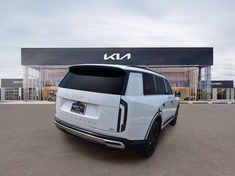 New 2027 Kia Telluride Hybrid SX PrestigeImage 4