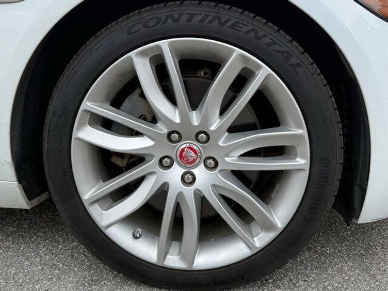 Used 2016 Jaguar XF 35t Prestige