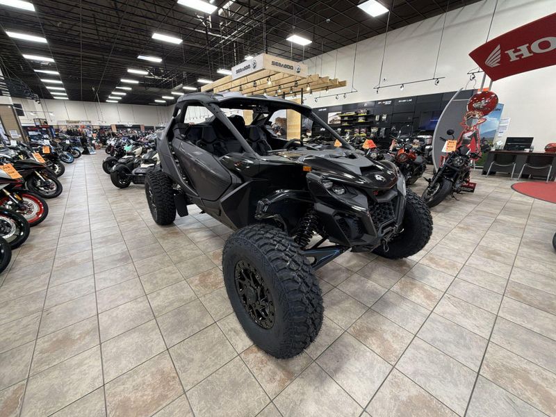 New 2026 Can-Am MAVERICK R X RS WITH SMART-SHOX 999T DCT Image 11