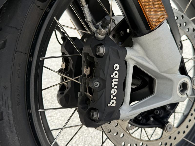 2022 BMW R 1250 GS Adventure
