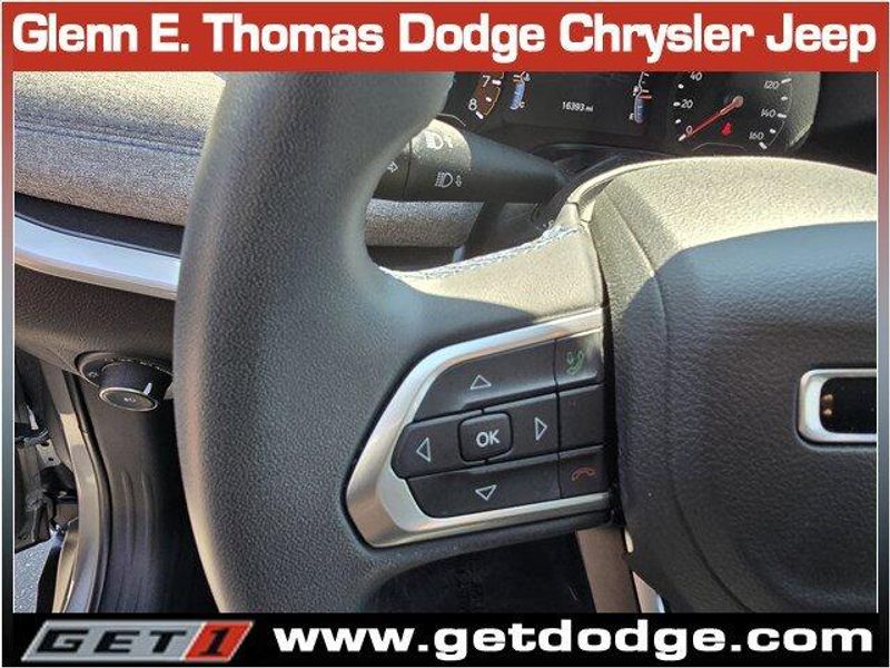2022 Jeep Compass Latitude photo 17