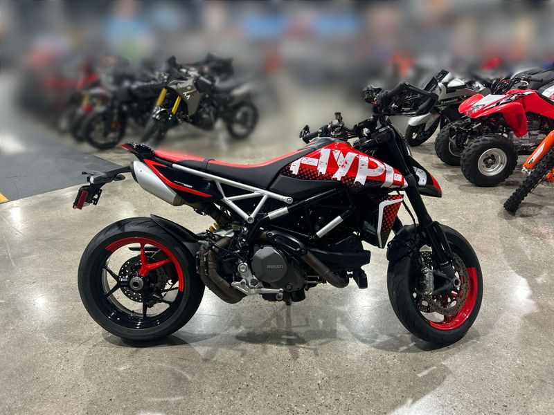 Used 2022 Ducati HYPERMOTARD 950 RVE Image 12